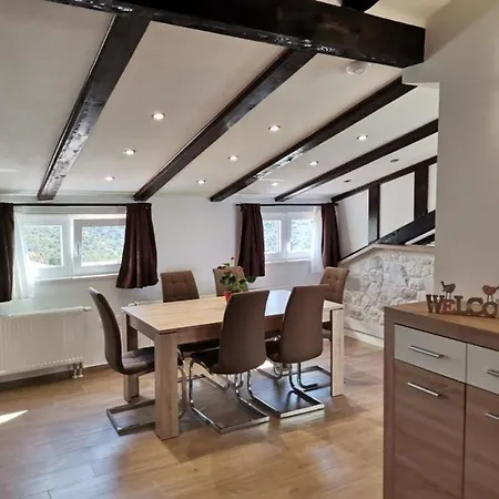 In Bilo With Sea Views, Terrace, Air Conditioning, Wifi 5151-1 * Mitlo