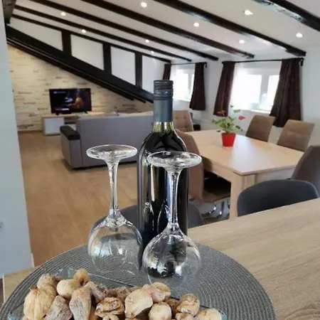 Apartament In Bilo With Sea Views, Terrace, Air Conditioning, Wifi 5151-1 Mitlo