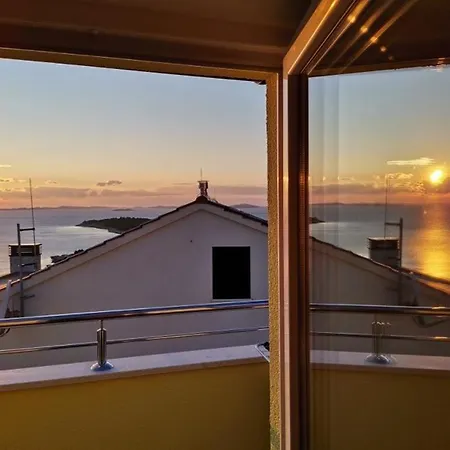 Apartament In Bilo With Sea Views, Terrace, Air Conditioning, Wifi 5151-1 *