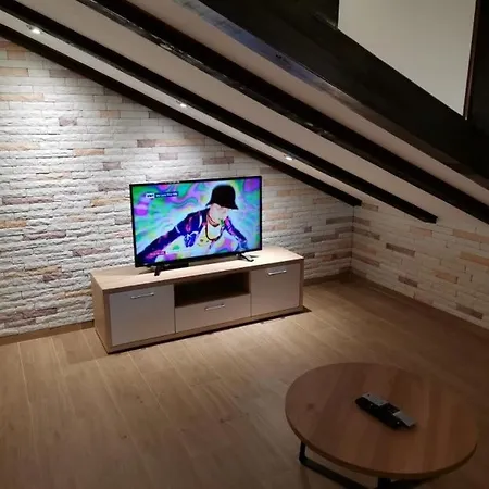 In Bilo With Sea Views, Terrace, Air Conditioning, Wifi 5151-1 *