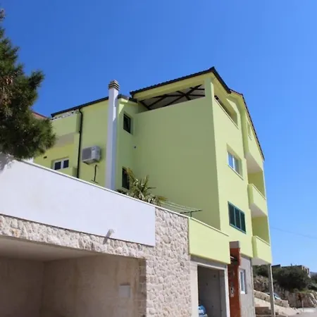 In Bilo With Sea Views, Terrace, Air Conditioning, Wifi 5151-1 Apartamento