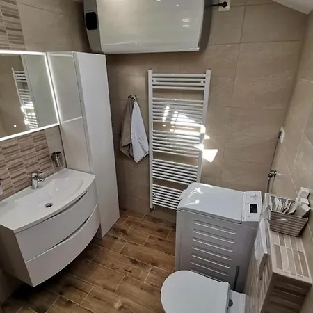 In Bilo With Sea Views, Terrace, Air Conditioning, Wifi 5151-1 Mitlo