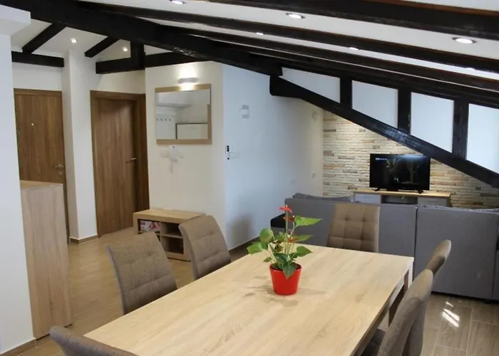 In Bilo With Sea Views, Terrace, Air Conditioning, Wifi 5151-1 *