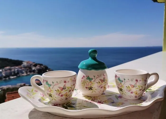 In Bilo With Sea Views, Terrace, Air Conditioning, Wifi 5151-1 Appartement